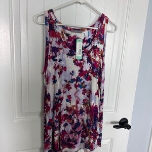 Loveappella sleeveless top